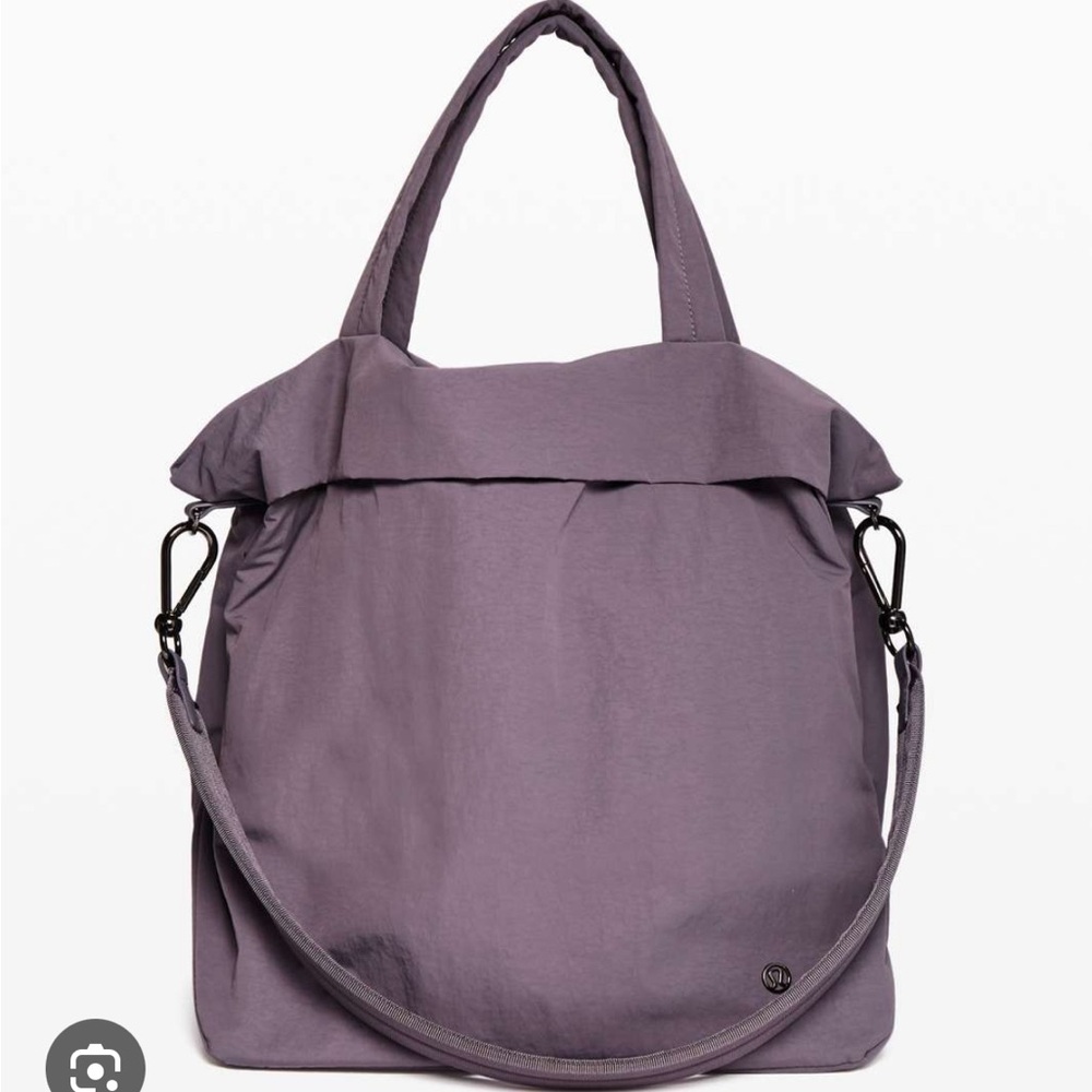 Lululemon on my level graphite purple 30L